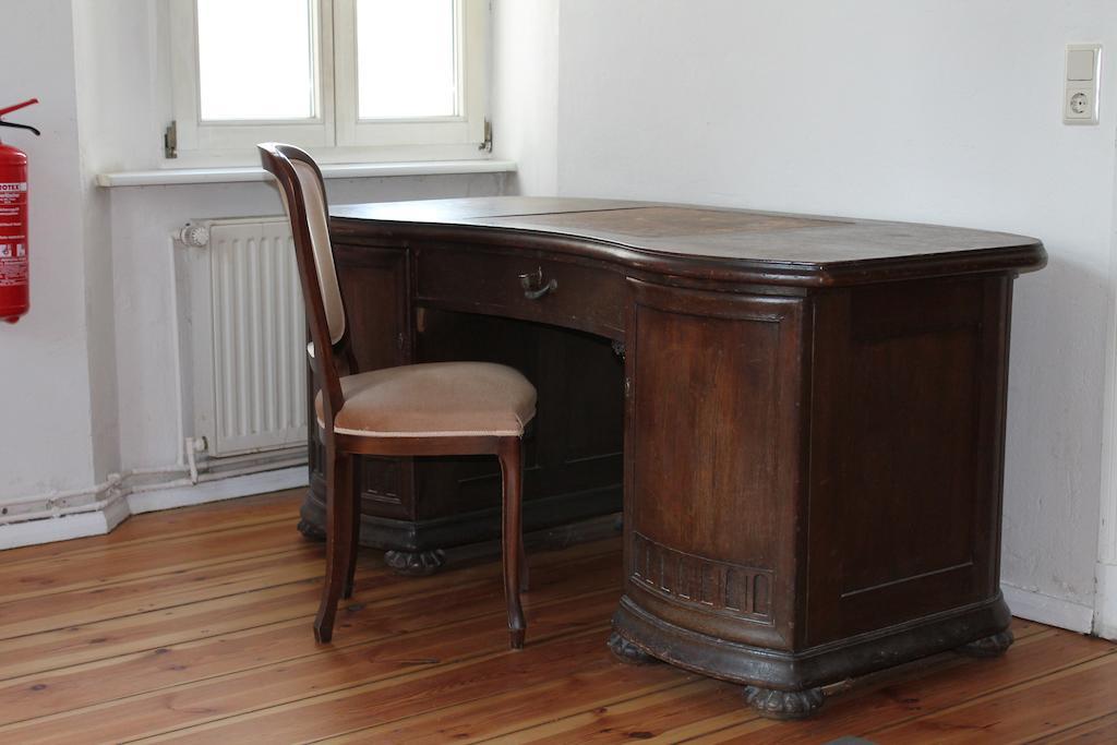 Bett-Point Am Rathaus Pension Potsdam Buitenkant foto