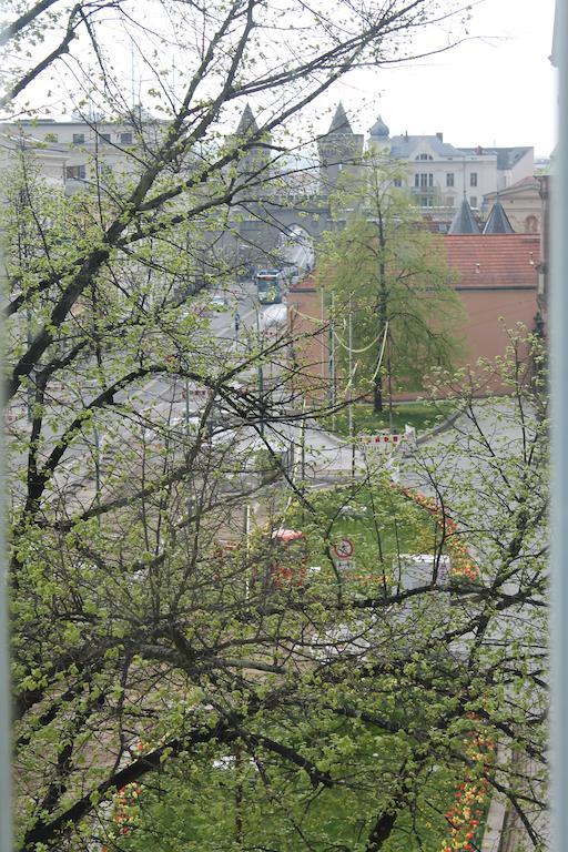 Bett-Point Am Rathaus Pension Potsdam Buitenkant foto